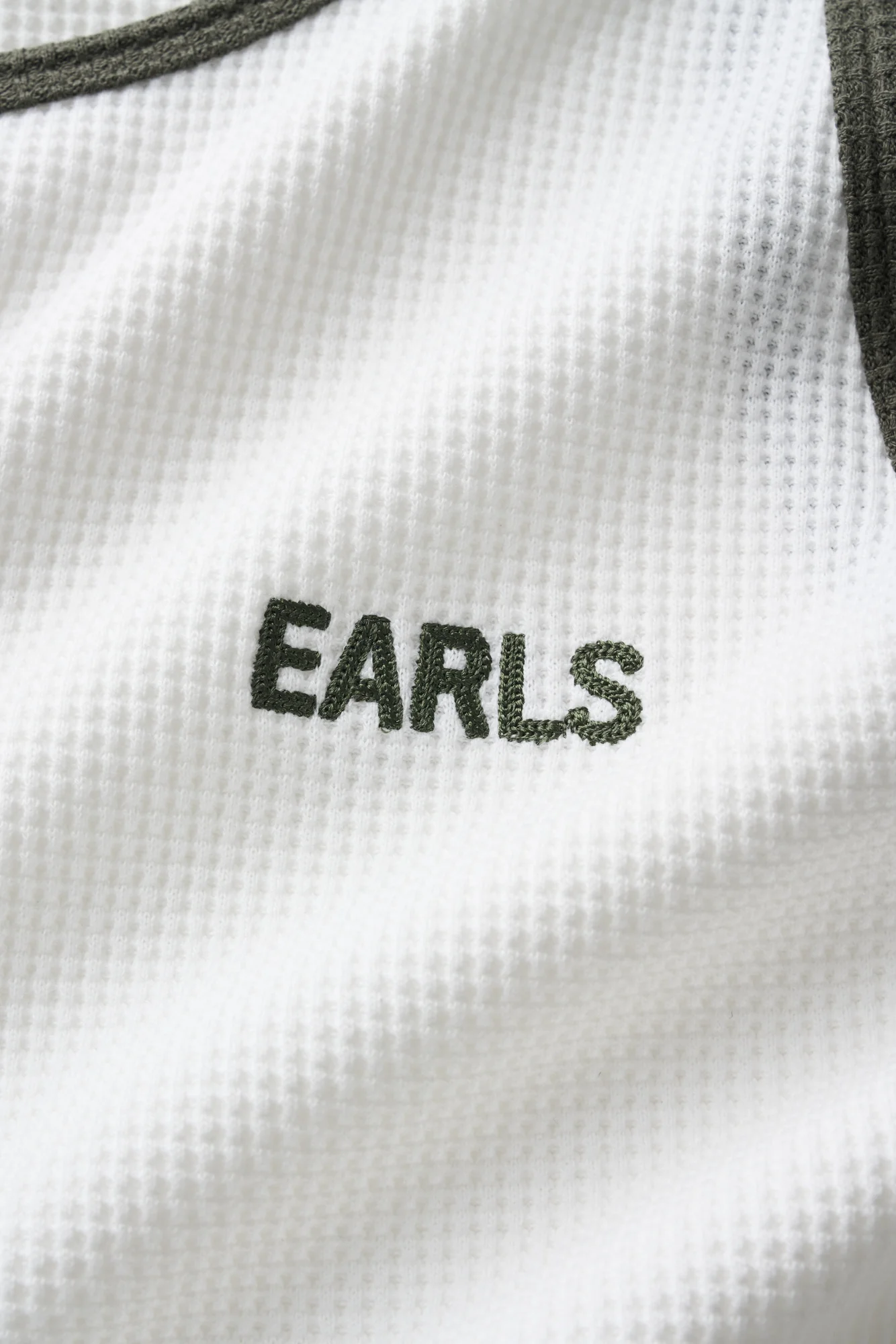 Icon Singlet - Contrast White - Image 5