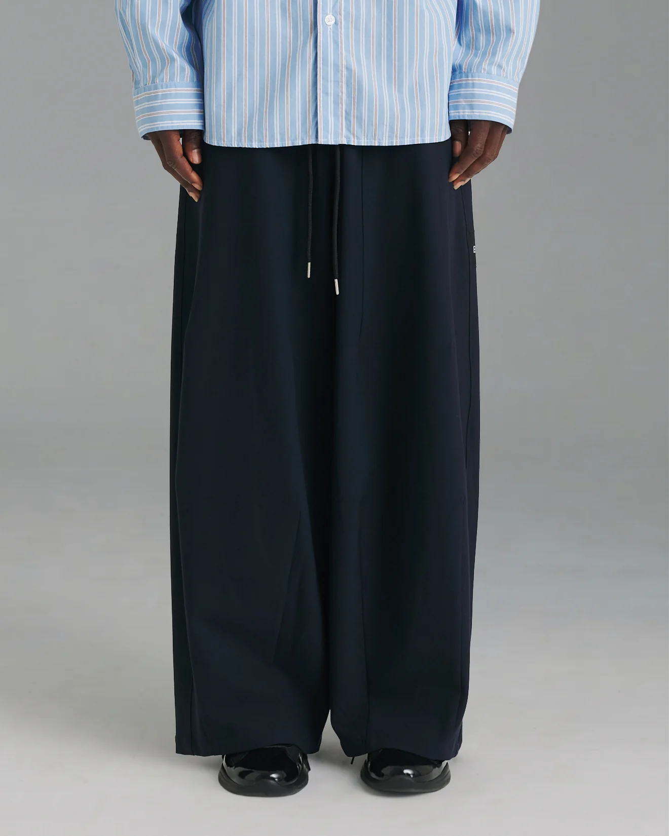 Relax Pant - Navy - Image 3